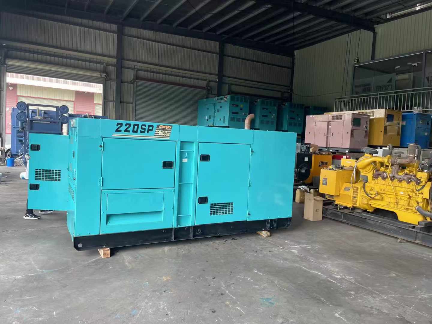 黑山800kW 柴油发电机的输出电流波动范围是多少?